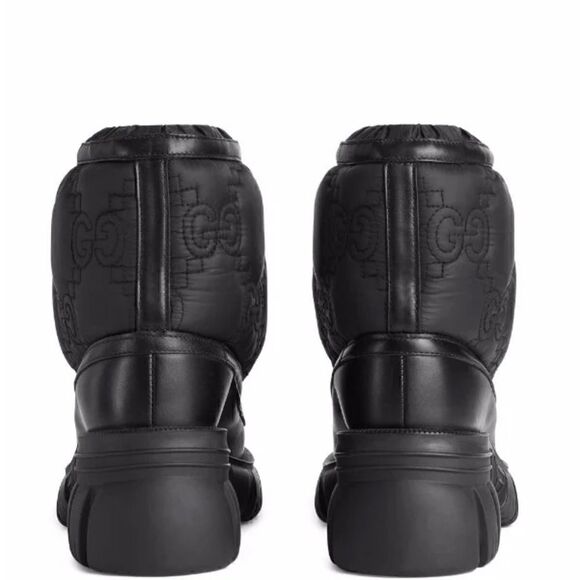 Gucci
GG pattern boots AUTHENTIC  - Picture 3 of 11